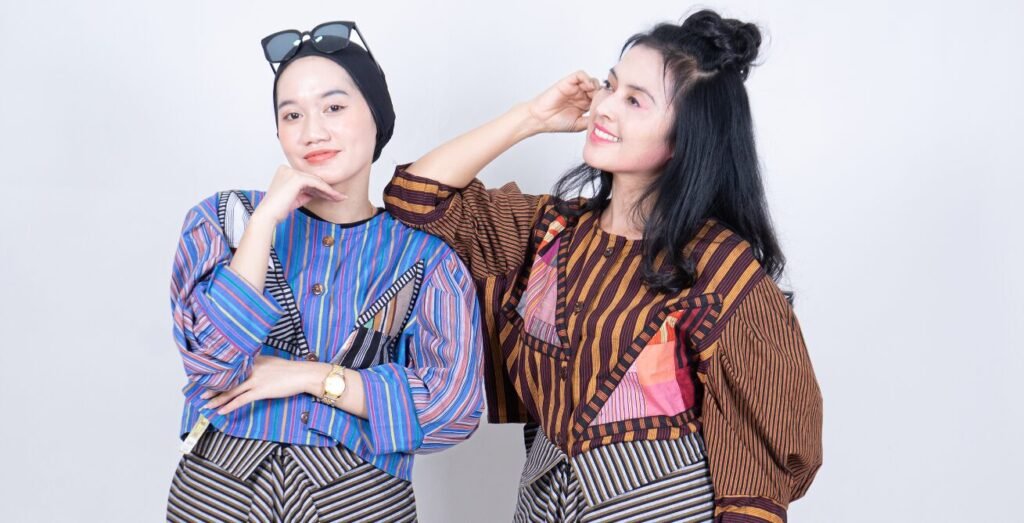Batik, Tenun, dan Lurik untuk Outfit Kantor Modern 2026