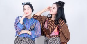 Batik, Tenun, dan Lurik untuk Outfit Kantor Modern 2026